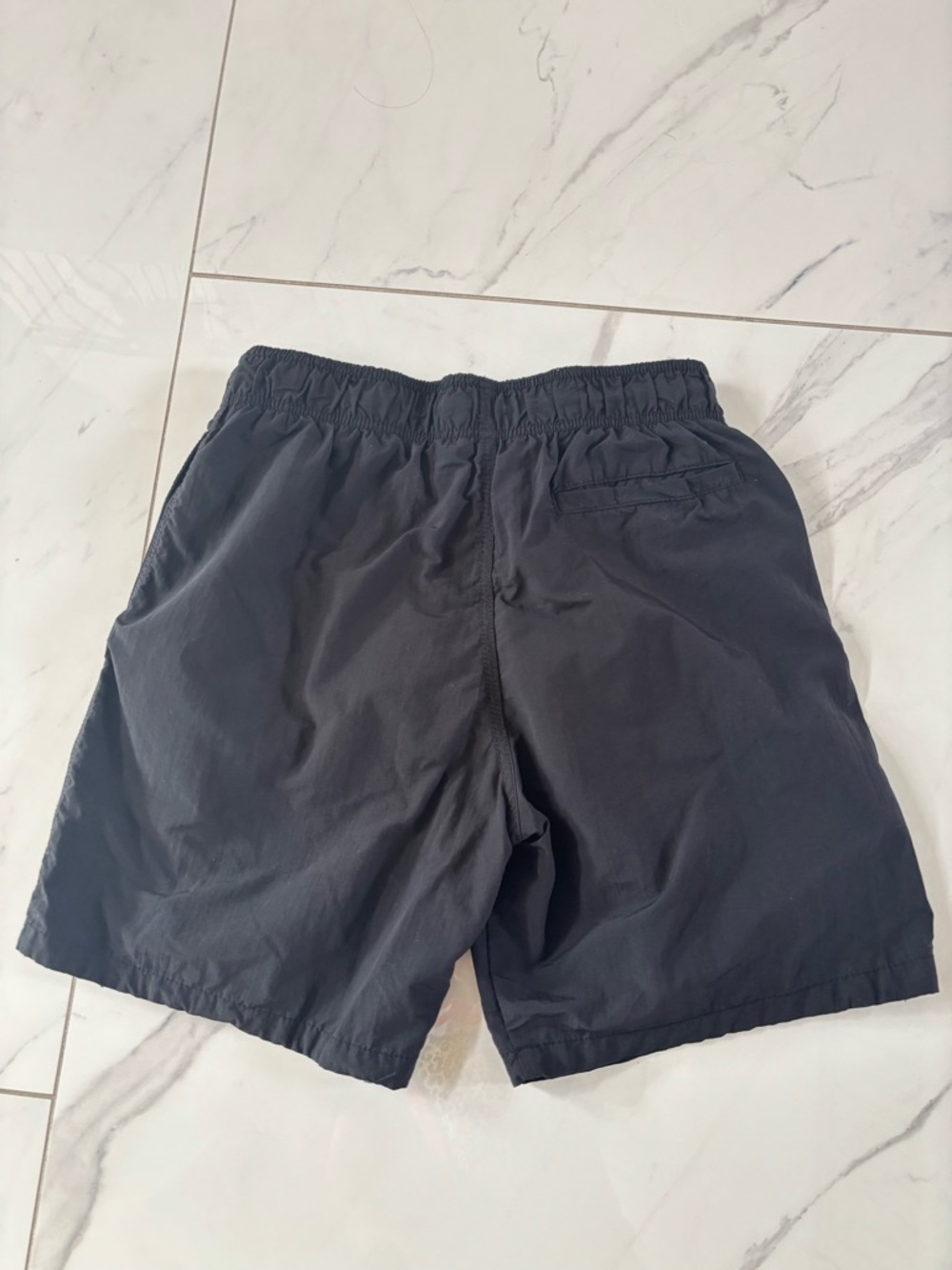 H&M Black Men's Swim Shorts M with Mesh Lining,Drawstring and Pockets Like New! - Picture 4 of 9